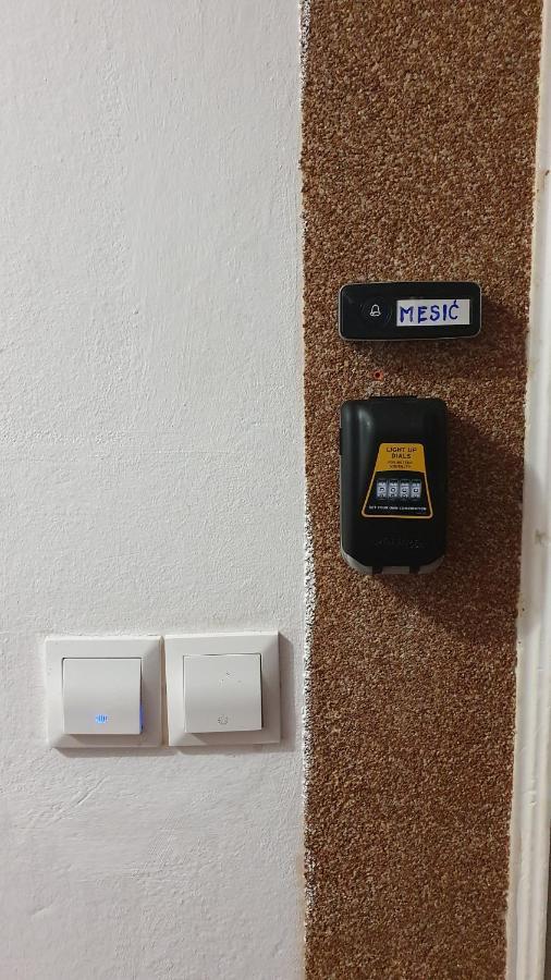 Apartman Caco3 - Potpuno Opremljen Stan U Blizini Plitvickih Jezera Korenica Exterior photo
